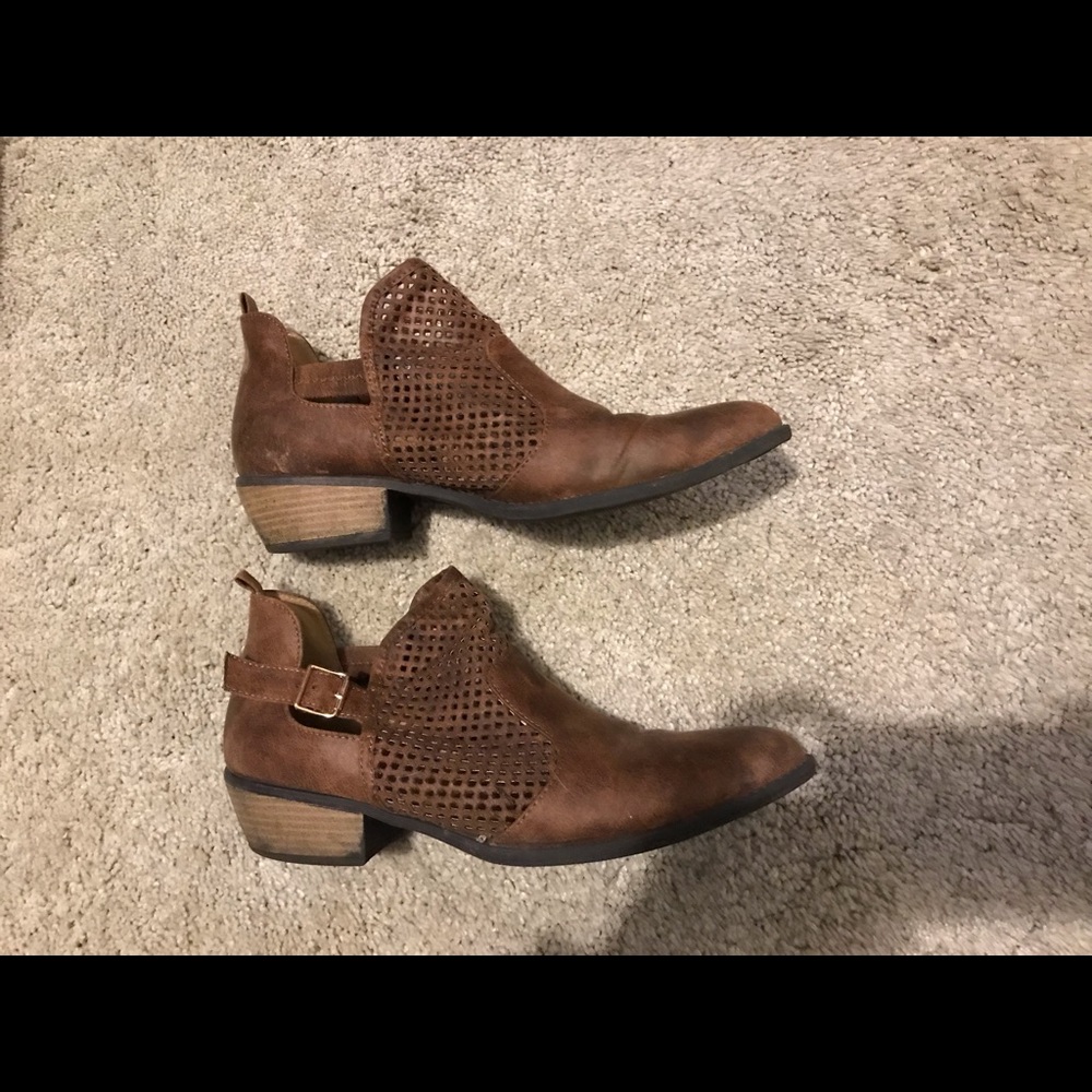 Brown boots